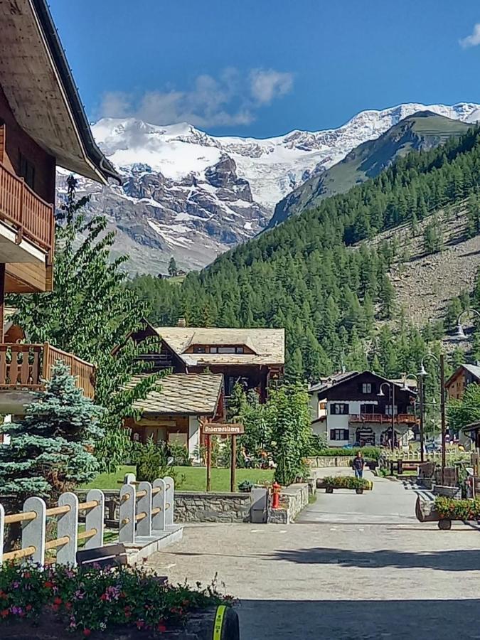 Punta Vittoria Sub 14 - Residence Anderbatt Gressoney - 3 Locali - Cir N 0010 Staval Buitenkant foto